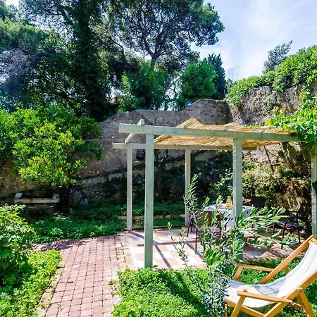 Eos & Vespera - One Bedroom With Terrace And Garden View... * Dubrovnik