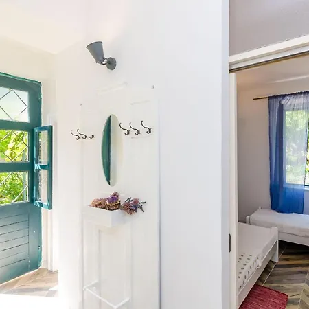 Eos & Vespera - One Bedroom With Terrace And Garden View... דוברובניק